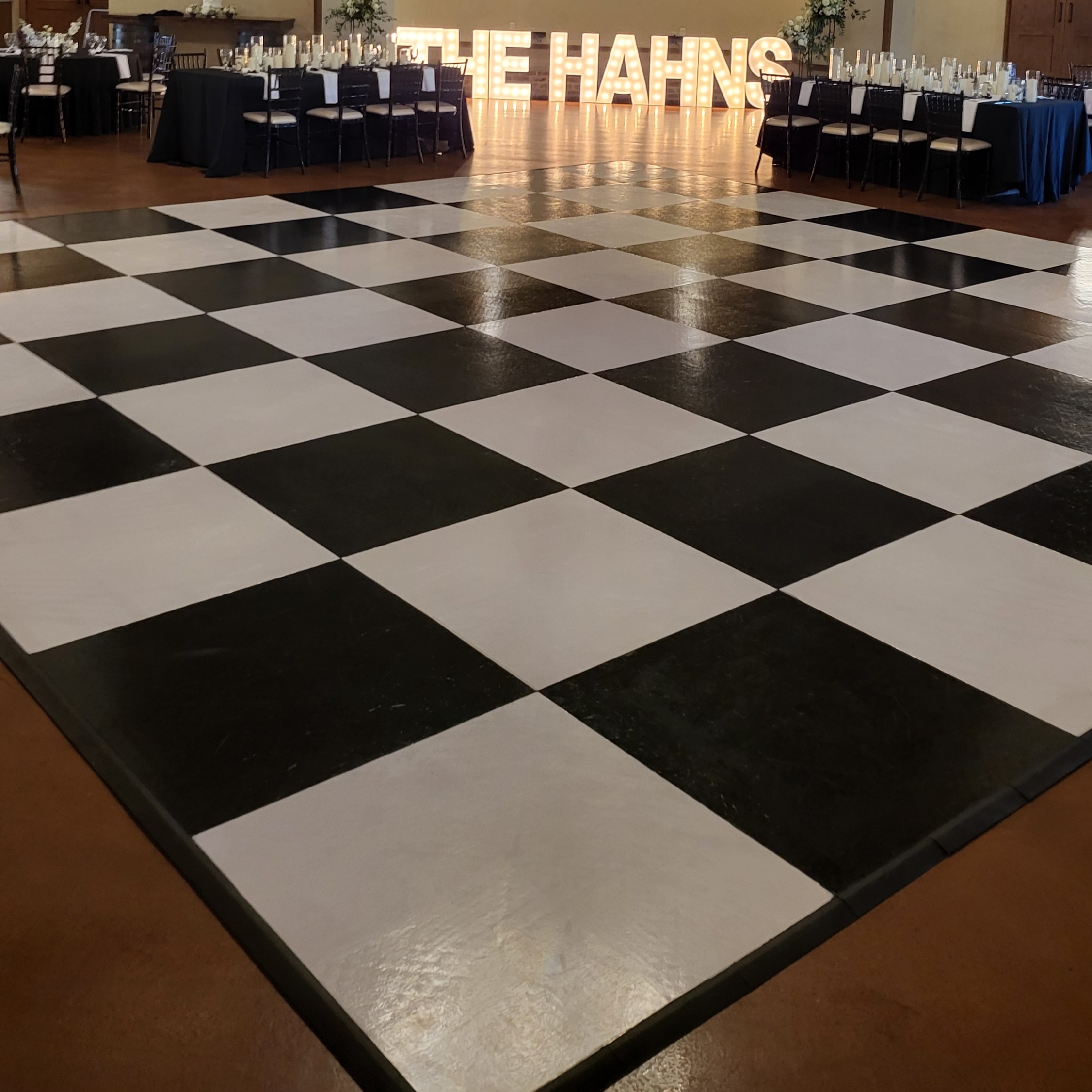 Black and White Checkered Panel Dancefloor 2